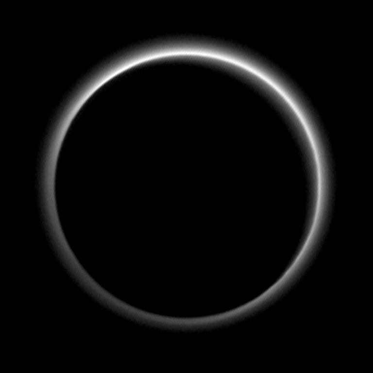 Pluto atmosfera.jpg